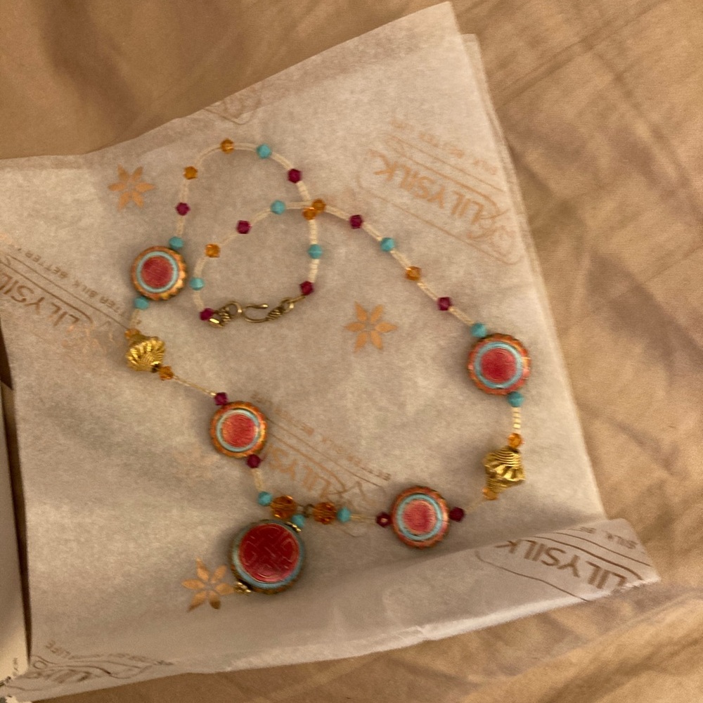 Feng Shui Shou pink choker necklace + jewelry box - Picture 11 of 12